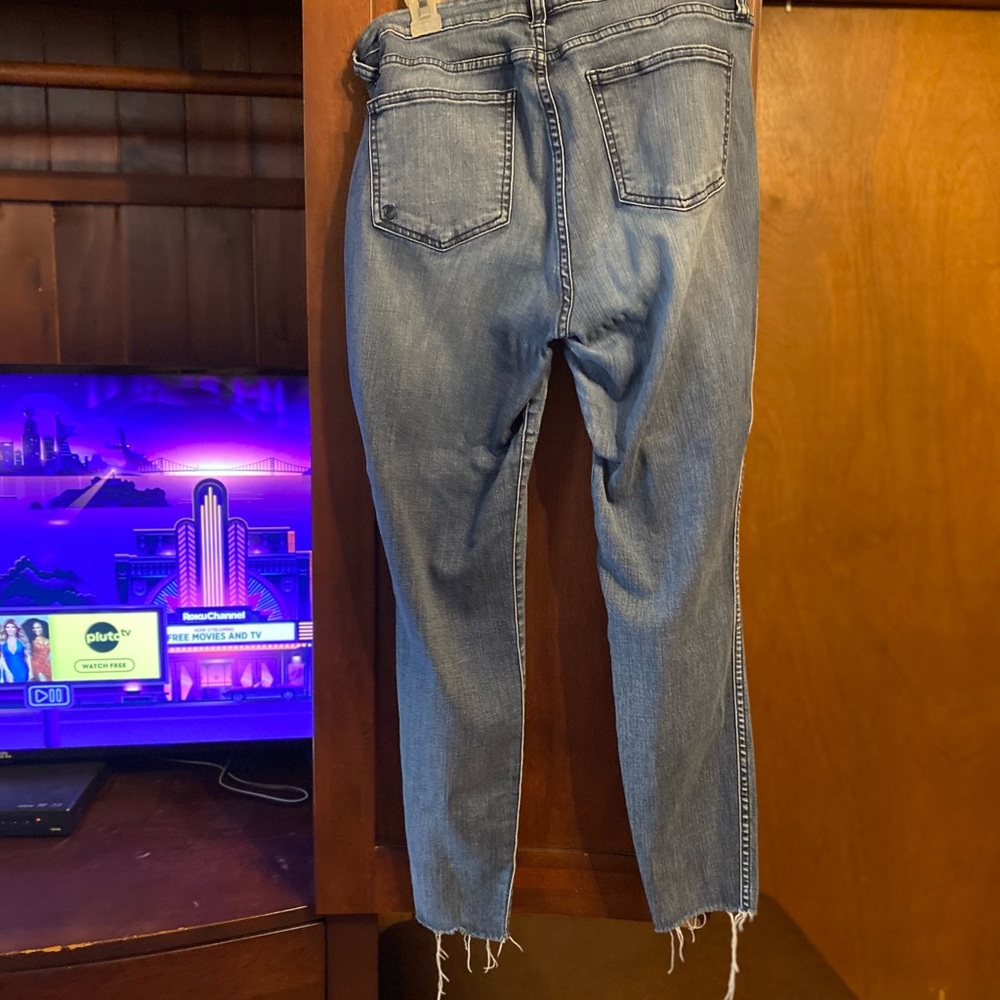 Old navy size 10 boyfriend jeans